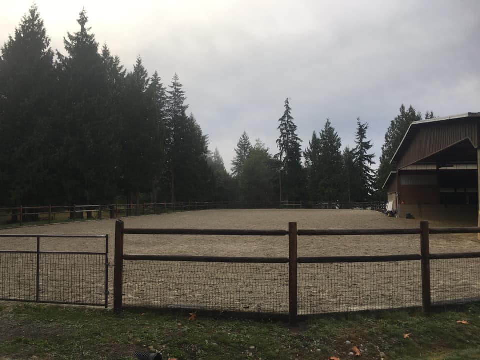 Outdoor riding arena