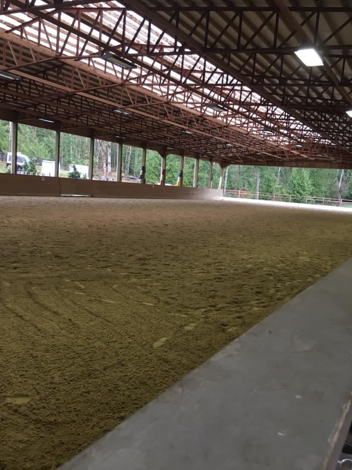Covered riding arena